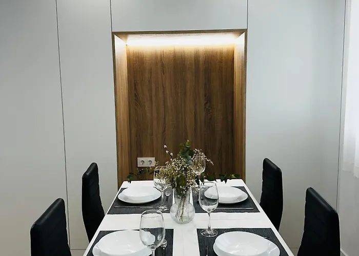 O Lar De Don Basilio Redondela